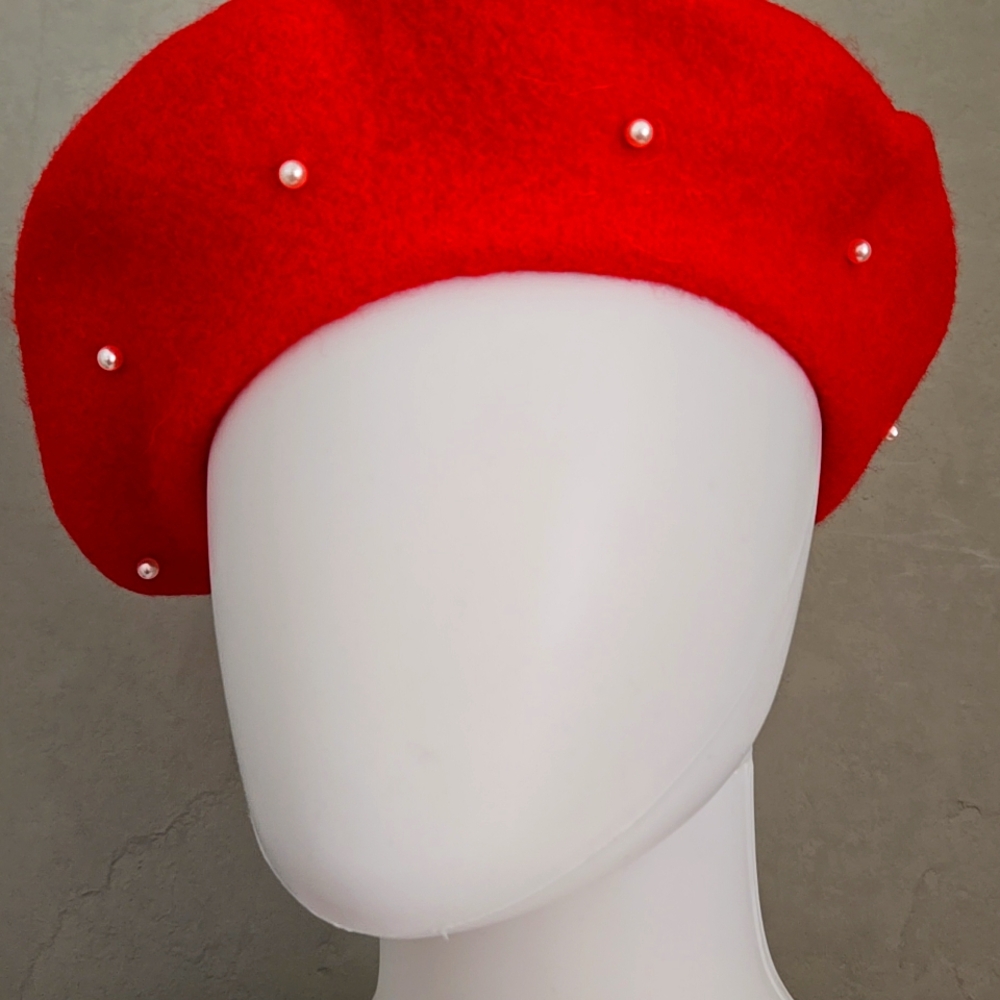 Chicwish 90% wool beret